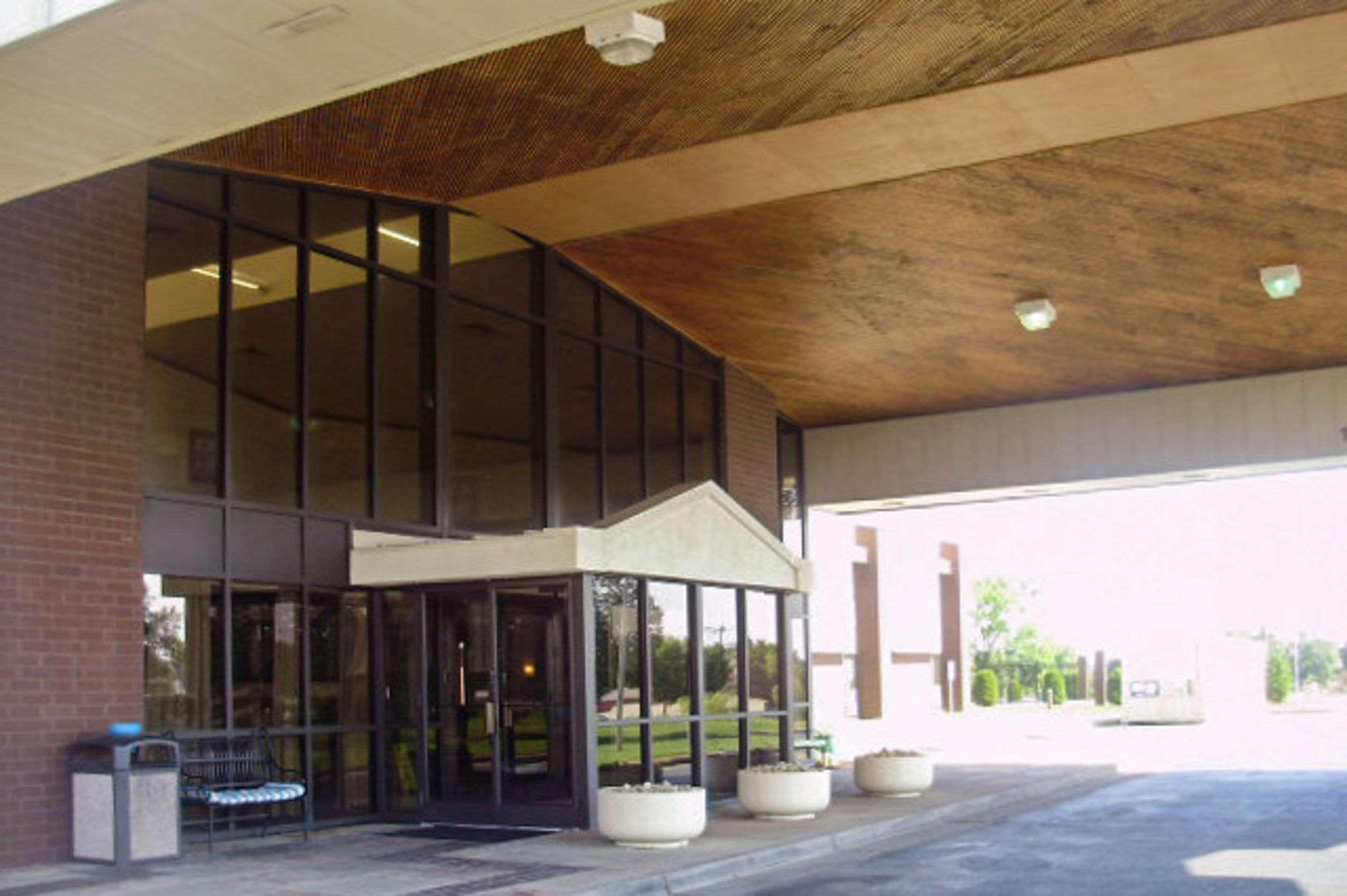 Quality Inn & Suites Florence- Cincinnati South Exterior photo